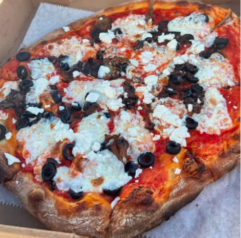 Mediterranean Pizza
