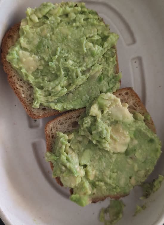 AVOCADO TOAST