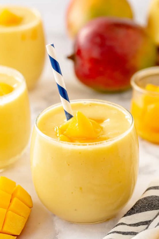 Mango Mania Smoothie