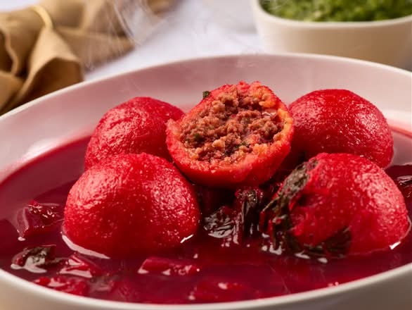 Beet Kubbeh Soup (4 pcs)