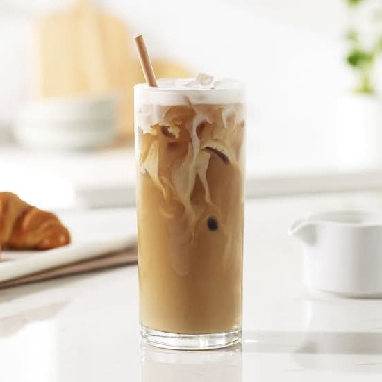 Iced Caffe Latte