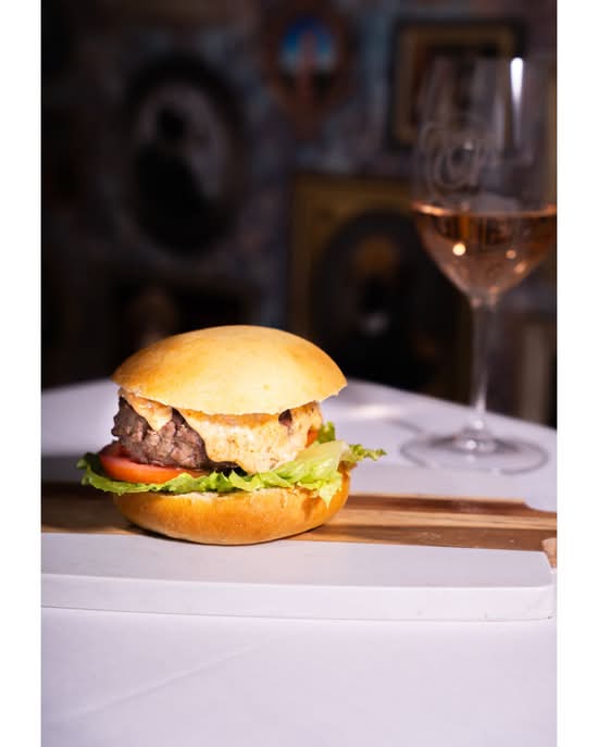 Maison Ostrow signature burger